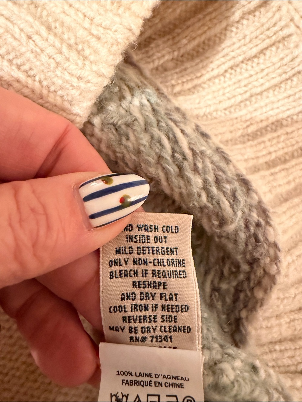 L.L.Bean 100% Lambswool Fair Isle Nordic Sweater Medium - Picture 5 of 5
